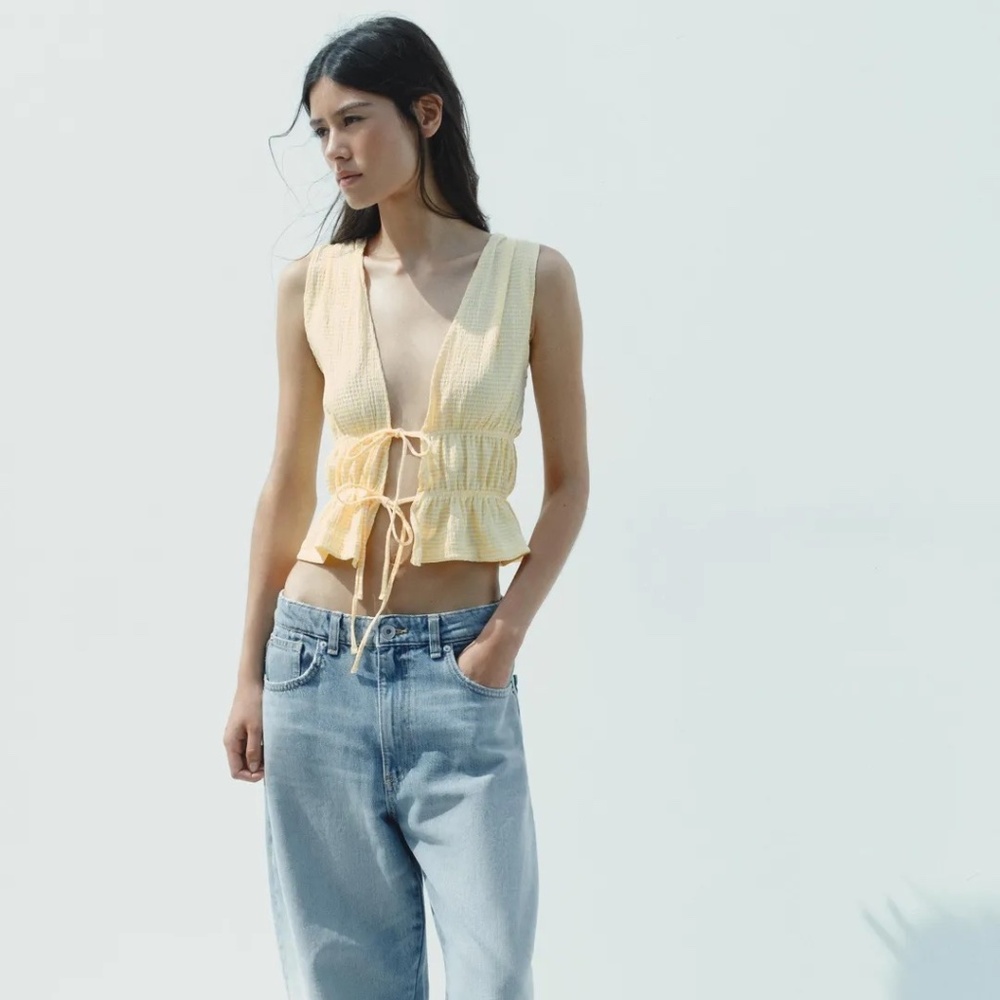Zara pale yellow and white tie- front sleeveless top size S